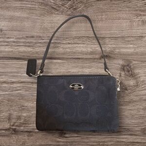 Coach Signature Black Wristlet